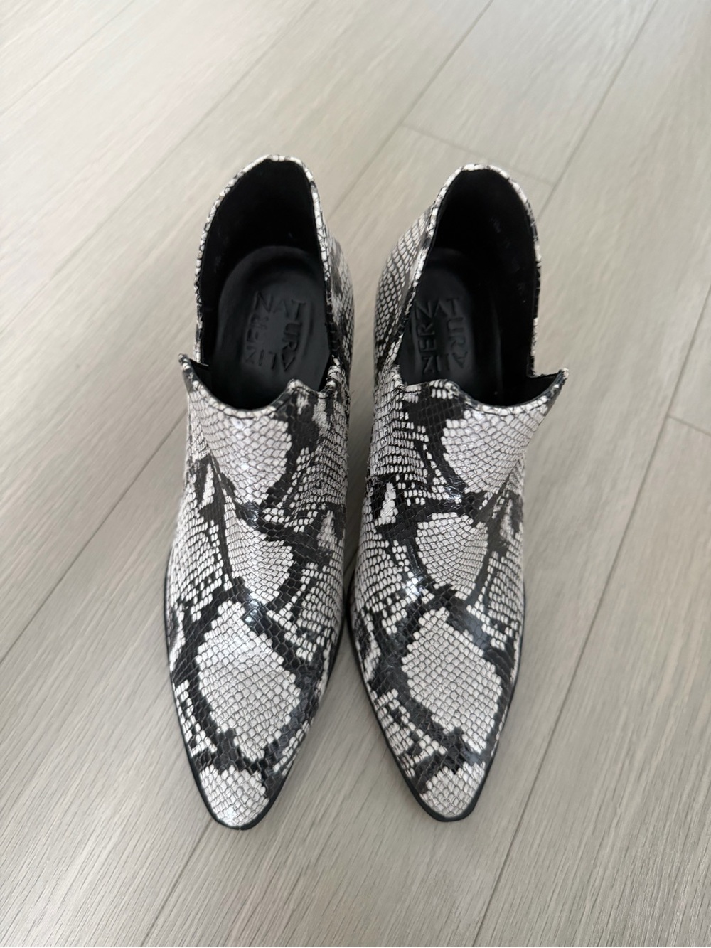 Naturalizer Snake-Print Pointed Ankle Booties - Snake Animal Print